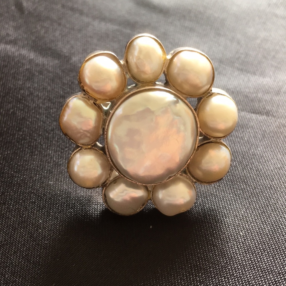 Size7 92.5 Sterling Silver with real pearl ring